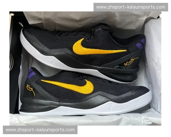 绝代双骄的锋芒：科比与安东尼的恩怨情仇与时代印记